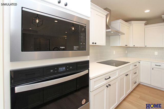 10930 Grantham Drive, Lincoln, NE 68527