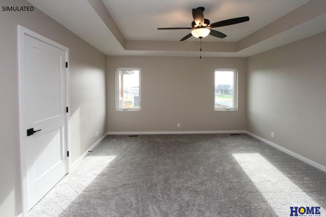 10930 Grantham Drive, Lincoln, NE 68527