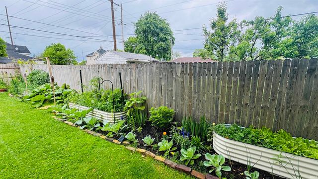 505 S Walnut Street, South Bend, IN 46619