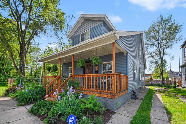 505 S Walnut Street, South Bend, IN 46619