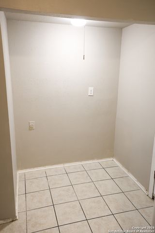 1823 Gary's Park, San Antonio, TX 78247