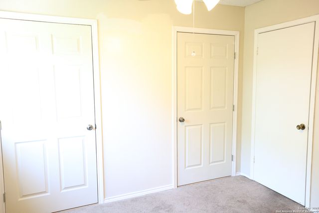 1823 Gary's Park, San Antonio, TX 78247