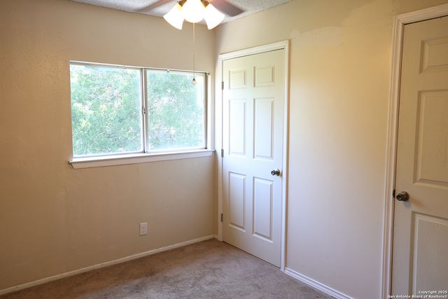 1823 Gary's Park, San Antonio, TX 78247