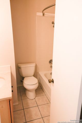 1823 Gary's Park, San Antonio, TX 78247