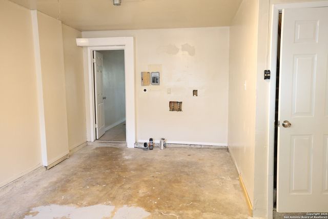 1823 Gary's Park, San Antonio, TX 78247