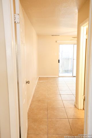 1823 Gary's Park, San Antonio, TX 78247