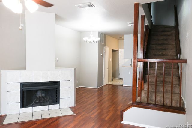 1823 Gary's Park, San Antonio, TX 78247