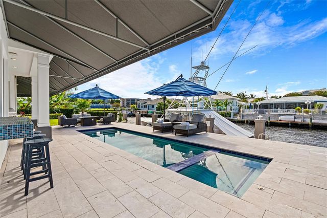 1580 SE 8th Street, Deerfield Beach, FL 33441