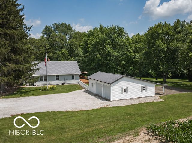 3255 W County Road 500 S, Clayton, IN 46118