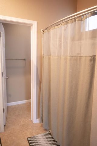 2968 Tourbrook Way, Sacramento, CA 95833