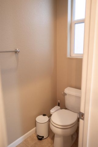 2968 Tourbrook Way, Sacramento, CA 95833