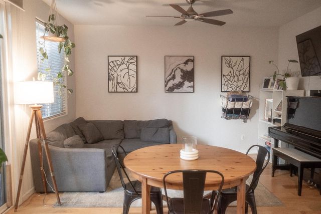 2968 Tourbrook Way, Sacramento, CA 95833