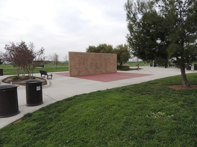 2968 Tourbrook Way, Sacramento, CA 95833