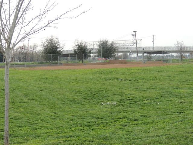 2968 Tourbrook Way, Sacramento, CA 95833