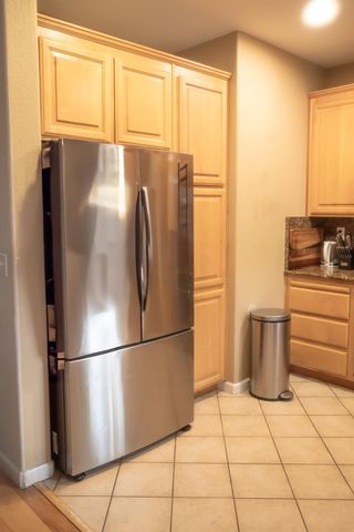 2968 Tourbrook Way, Sacramento, CA 95833