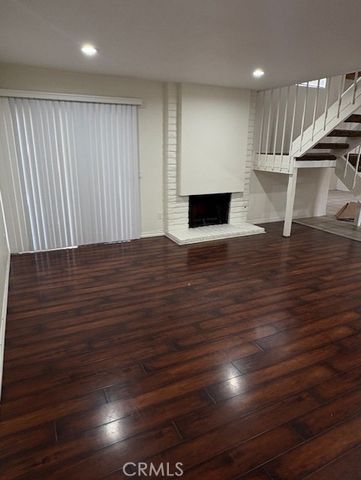 2604 N Tustin Avenue, Santa Ana, CA 92705