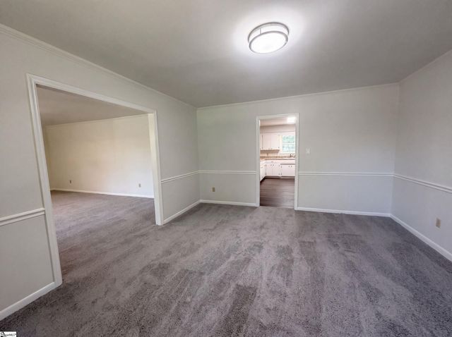 604 Meadowbrook Drive, Spartanburg, SC 29307