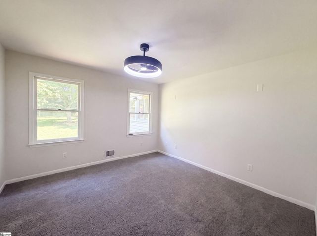 604 Meadowbrook Drive, Spartanburg, SC 29307
