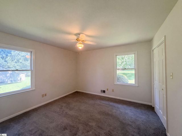 604 Meadowbrook Drive, Spartanburg, SC 29307
