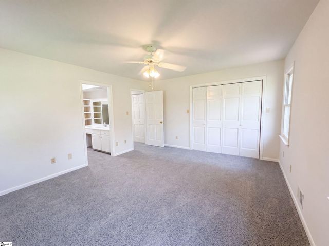 604 Meadowbrook Drive, Spartanburg, SC 29307