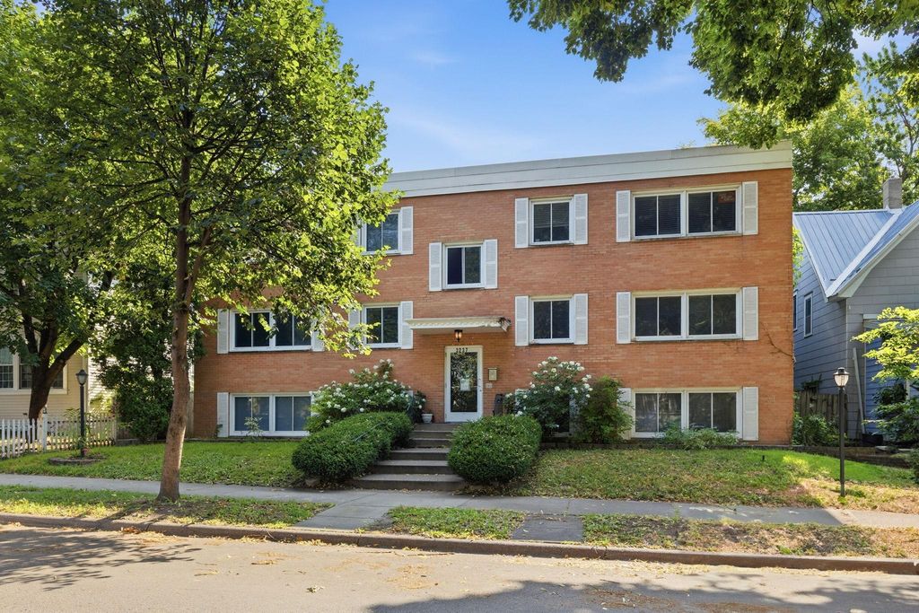 3237 15th Avenue S 11, Minneapolis, MN 55407 — exterior