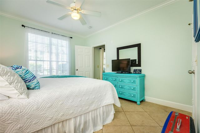 7000 Seawall Boulevard 316, Galveston, TX 77551