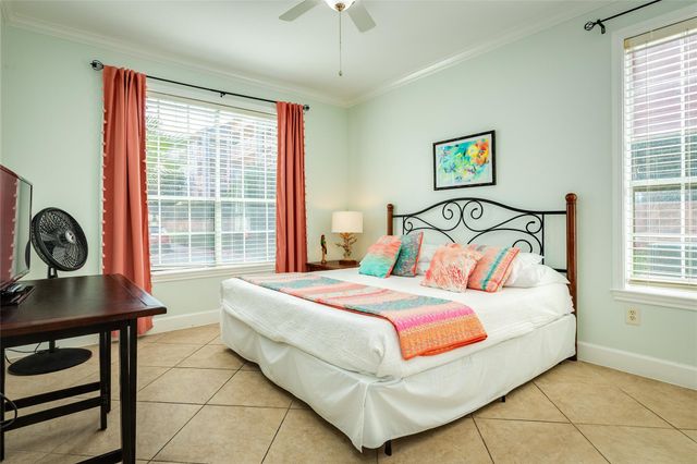 7000 Seawall Boulevard 316, Galveston, TX 77551