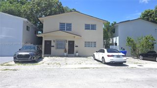 3519 SW 17th Ter 3519, Miami, FL 33145