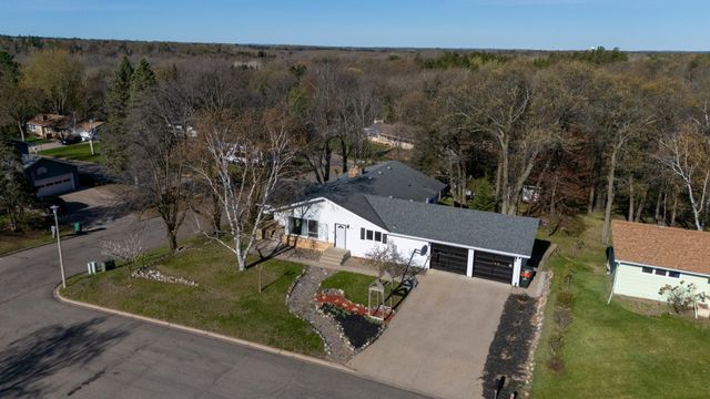 1624 Graydon Avenue, Brainerd, MN 56401