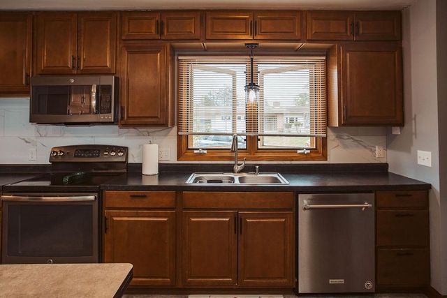 1624 Graydon Avenue, Brainerd, MN 56401