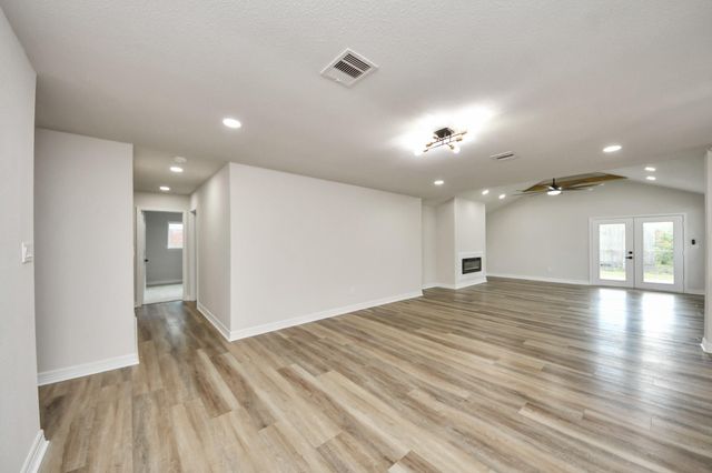 4311 Goldfinch Street, Houston, TX 77035