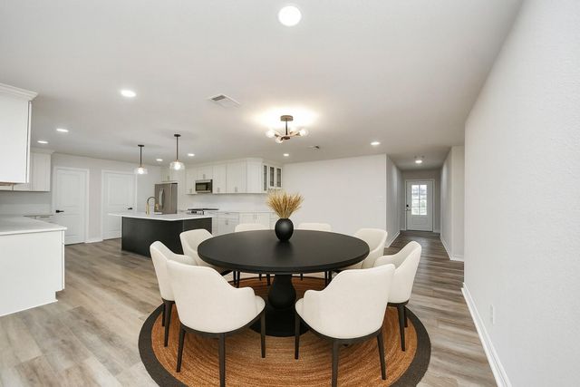 4311 Goldfinch Street, Houston, TX 77035