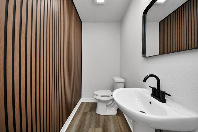 4311 Goldfinch Street, Houston, TX 77035