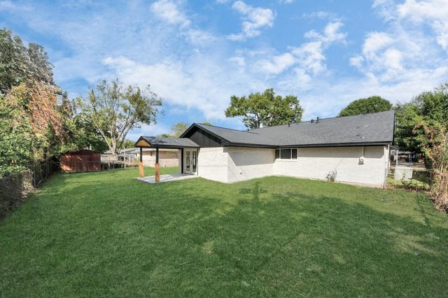 4311 Goldfinch Street, Houston, TX 77035