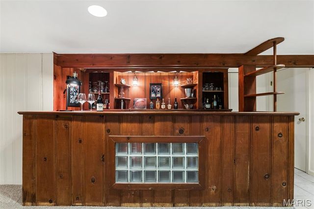1435 Andrew Drive, Warson Woods, MO 63122