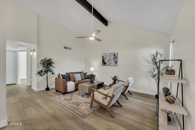 1180 E BELMONT Avenue, Phoenix, AZ 85020