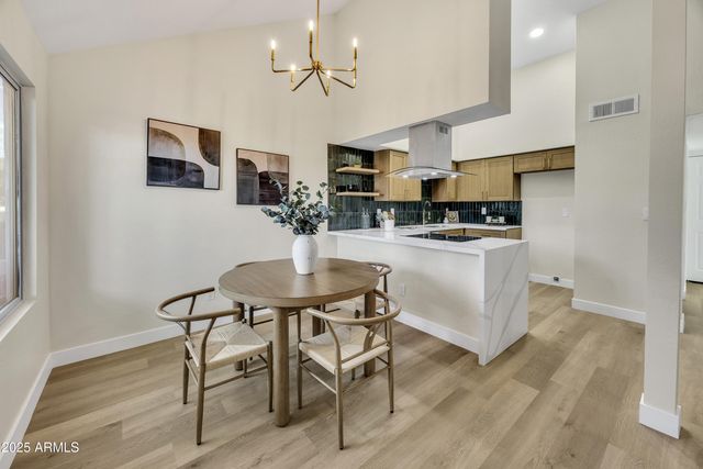 1180 E BELMONT Avenue, Phoenix, AZ 85020