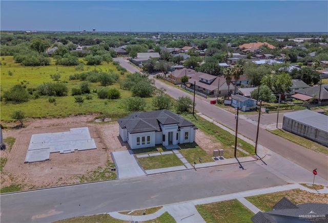 801 Falcon Drive, Rio Grande City, TX 78582