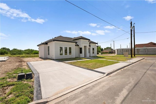 801 Falcon Drive, Rio Grande City, TX 78582