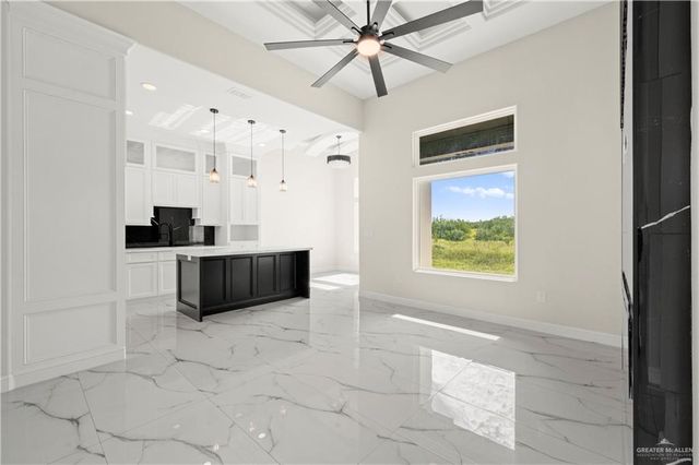 801 Falcon Drive, Rio Grande City, TX 78582