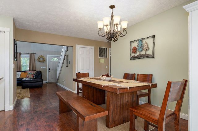 3711 W Farm Road 14, Brighton, MO 65617