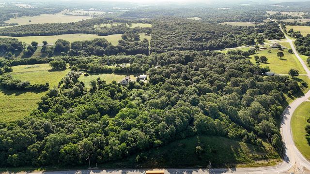 3711 W Farm Road 14, Brighton, MO 65617