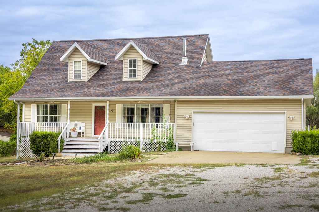 3711 W Farm Road 14, Brighton, MO 65617