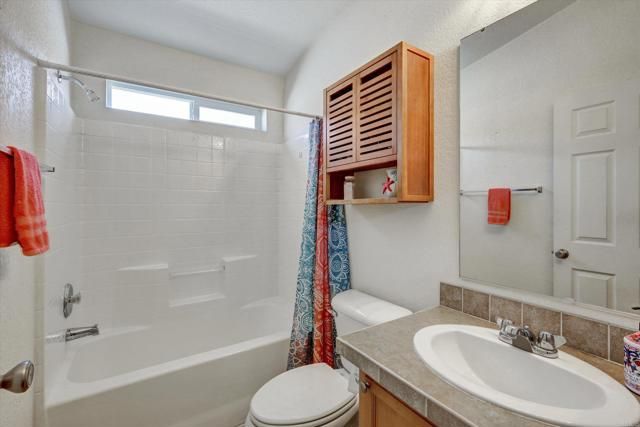 99 Pheasant Lane, Oceanside, CA 92057