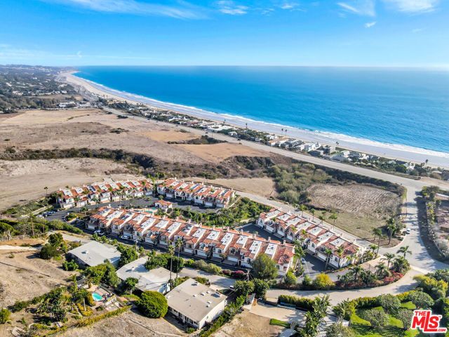 6438 Lunita Road, Malibu, CA 90265