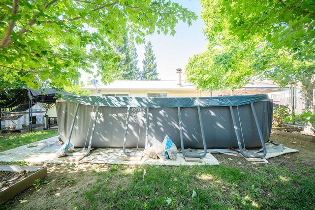 9770 Burline St, Sacramento, CA 95827