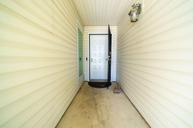 9770 Burline St, Sacramento, CA 95827