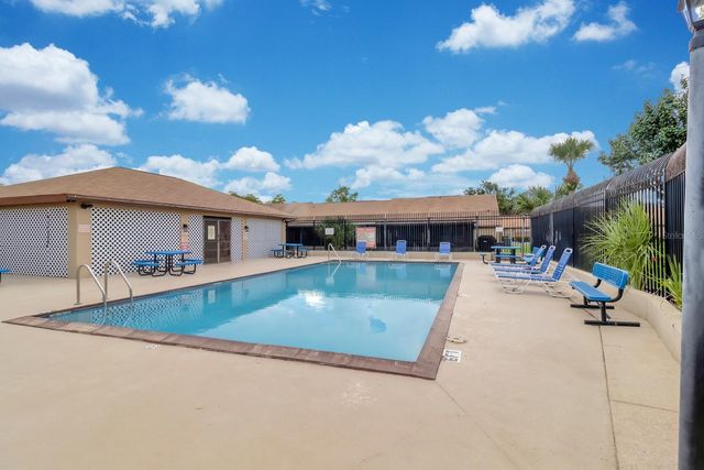 907 PARK VILLA CIRCLE, Orlando, FL 32824