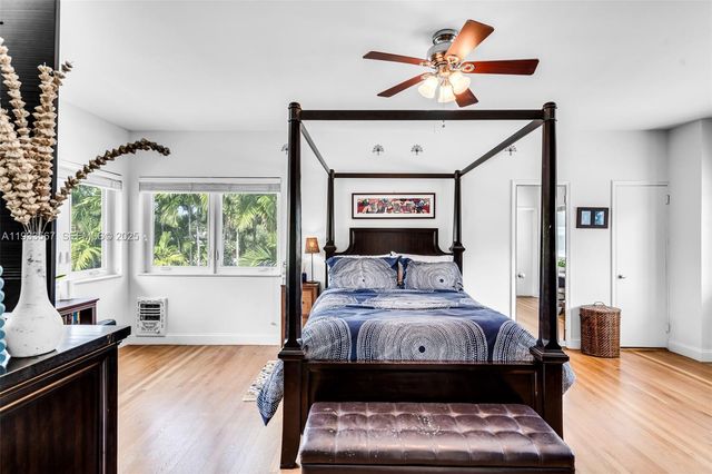 5965 Alton Rd, Miami Beach, FL 33140