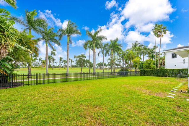 5965 Alton Rd, Miami Beach, FL 33140